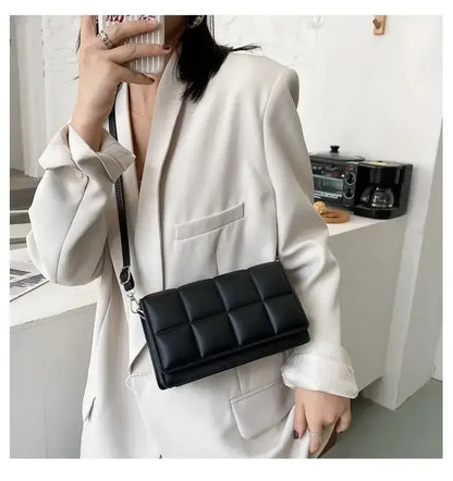 VogueCary Luxe